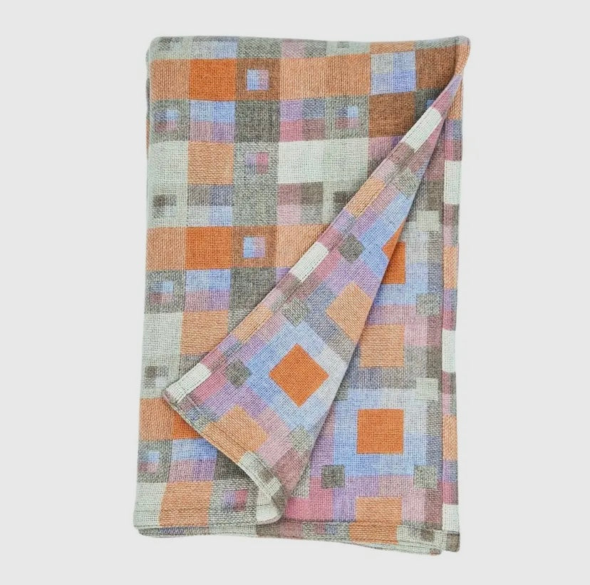 Luxury Blanket - Melin Tregwynt Arluniaeth